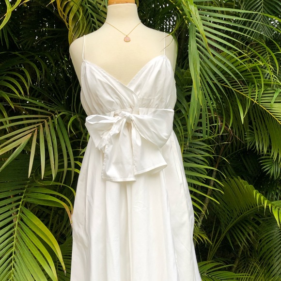 DVF iconic white cotton summer dress - Picture 3 of 8